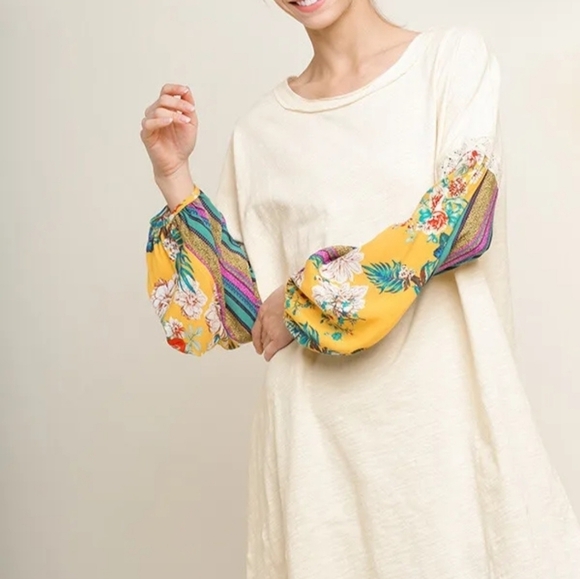 Umgee Dress Medium Cream With Tropical Floral Puff Sleeves 100% Cotton Boho - Picture 1 of 12